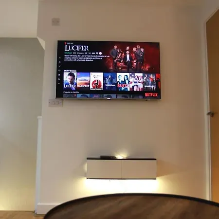 The Aire Townhouse, Leeds Apartment *