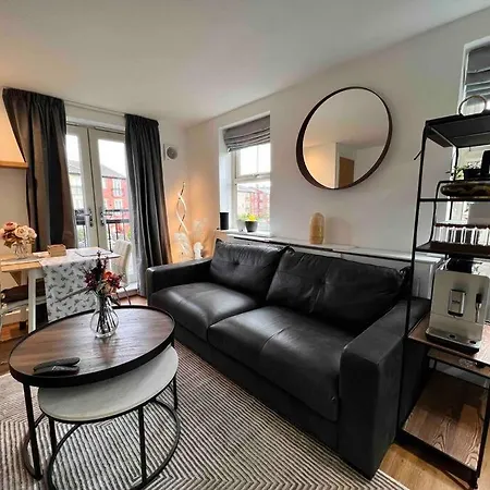 The Aire Townhouse, Leeds Apartment *