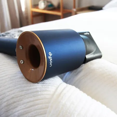 Apartment Riverside Retreat Location Modern Townhouse & Free Parking