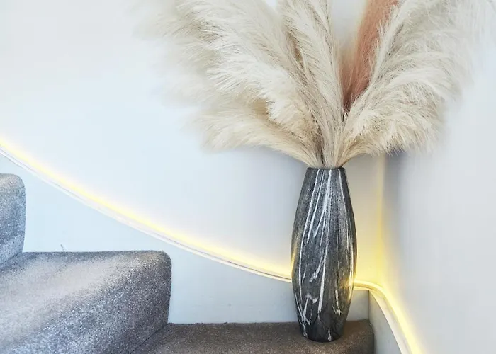 Lägenhet Riverside Retreat Location Modern Townhouse & Free Parking Leeds (West Yorkshire)